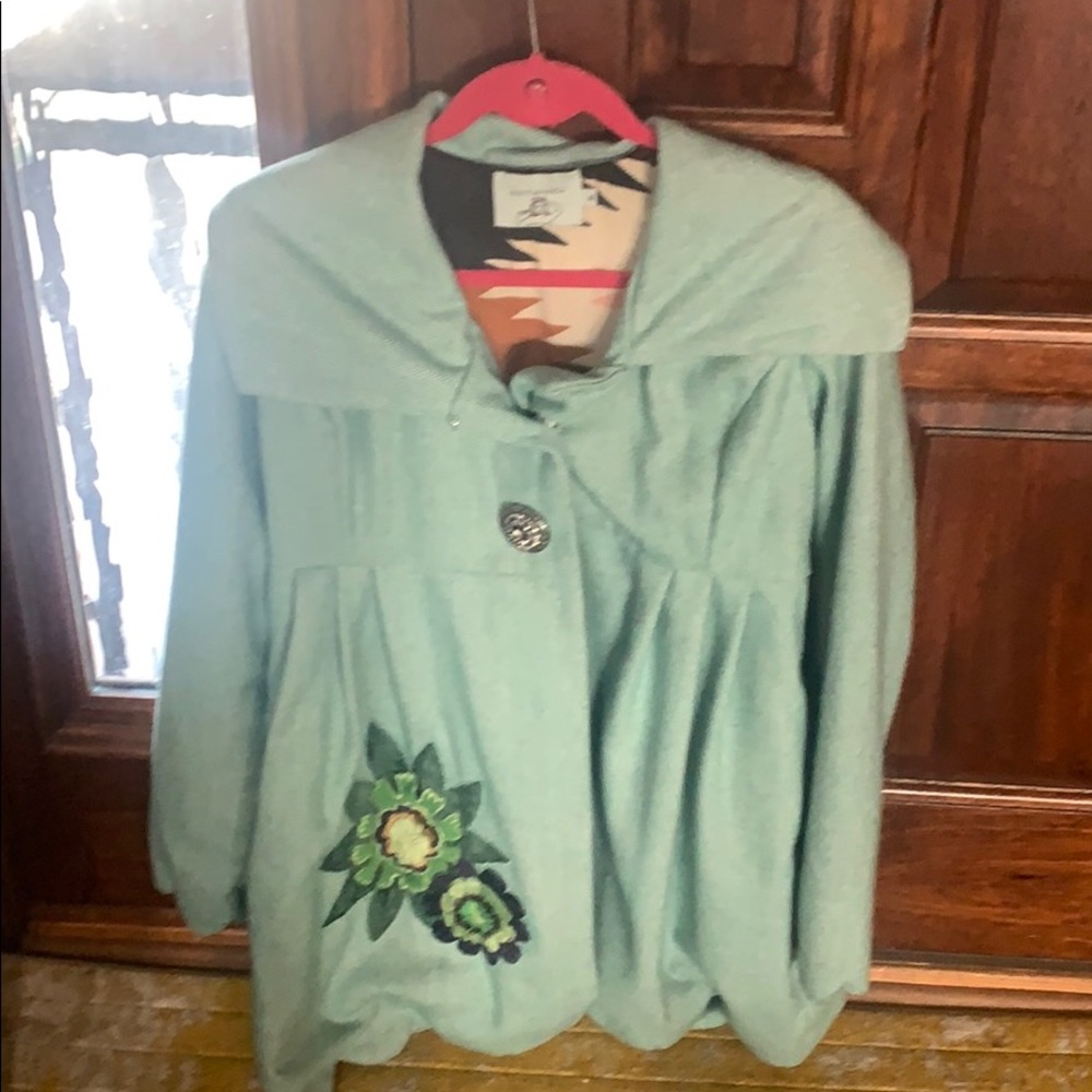 Lightweight winter short coat